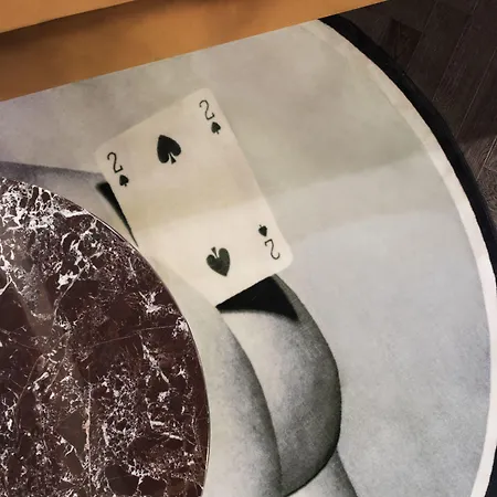 מלון Chapter